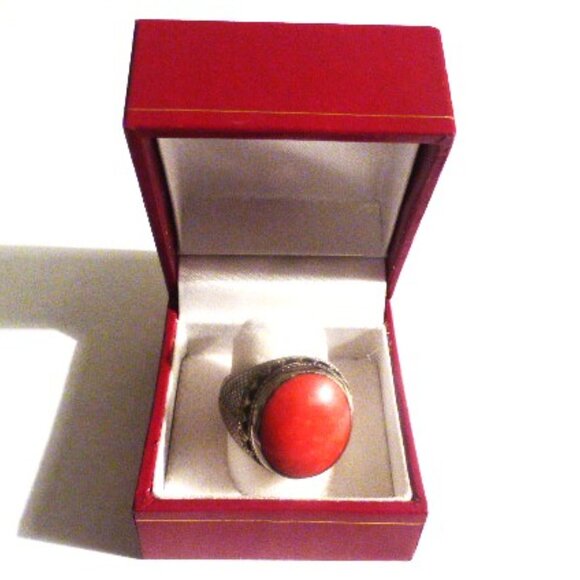 LARGE Coral Sterling Silver MEN'S RING 9 Old Pawn Statement Ring Pierced Silver - Picture 1 of 10